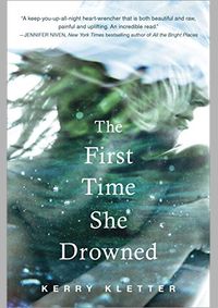 Kniha The First Time She Drowned